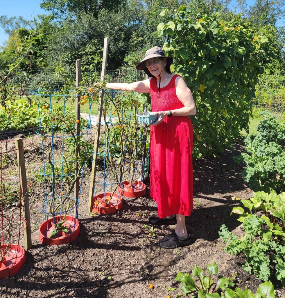 senior living community garden